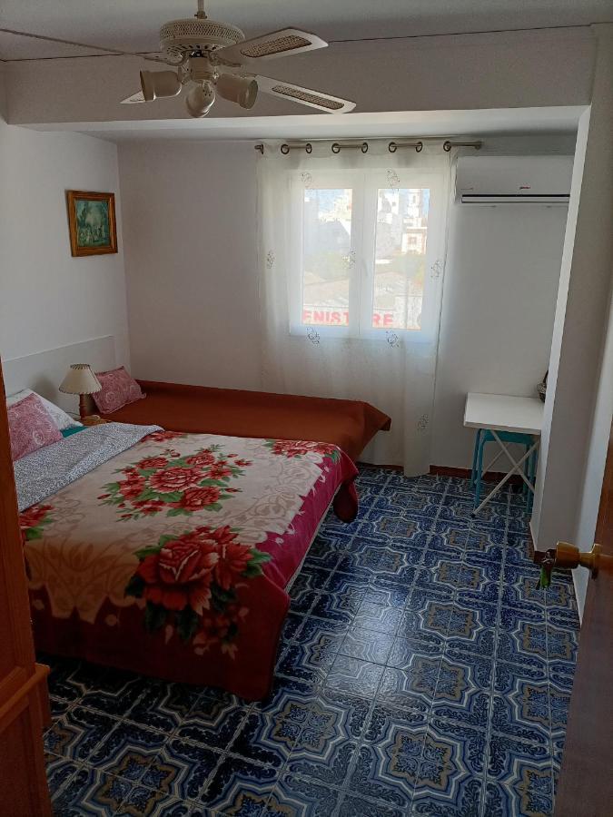 Apartamento Grande, La Mar Esta 5 Minutos Andando Denia Luaran gambar
